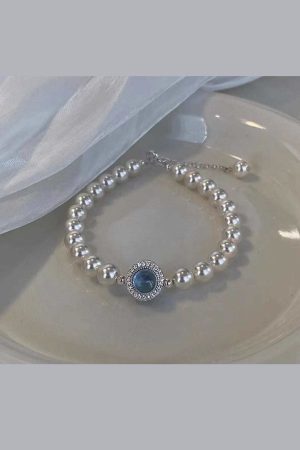 Light luxury niche pearl inlaid zircon exquisite bracelet
